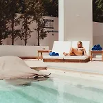 Beachfront Blue Waves Villa Protaras