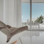 Beachfront Blue Waves פרוטאראס