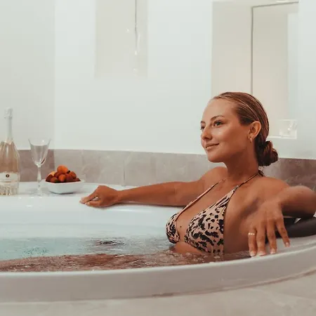 Beachfront Blue Waves Villa Protaras