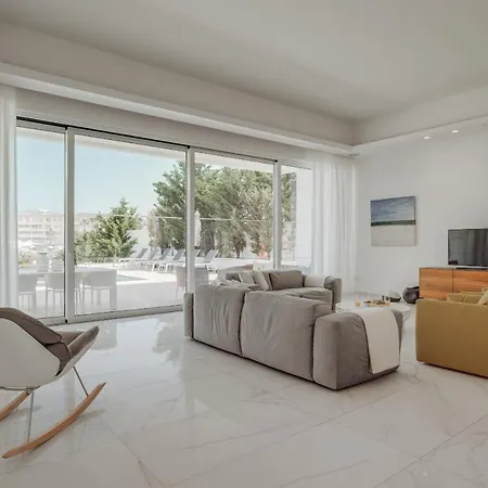 Beachfront Blue Waves