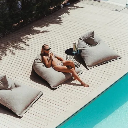 Beachfront Blue Waves ヴィラ *