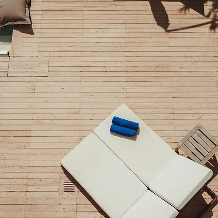 Beachfront Blue Waves *