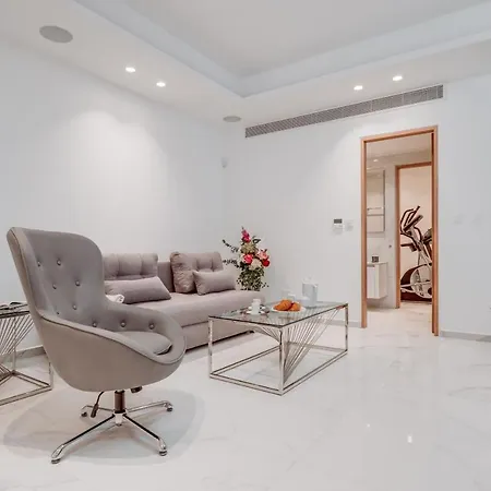 ヴィラ Beachfront Blue Waves プロタラス